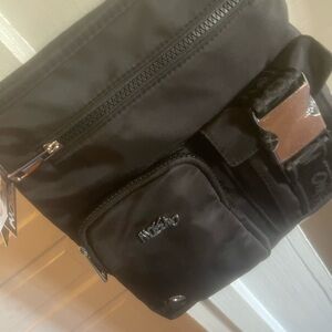 No Boundaries Elegant Black Crossbody Bag